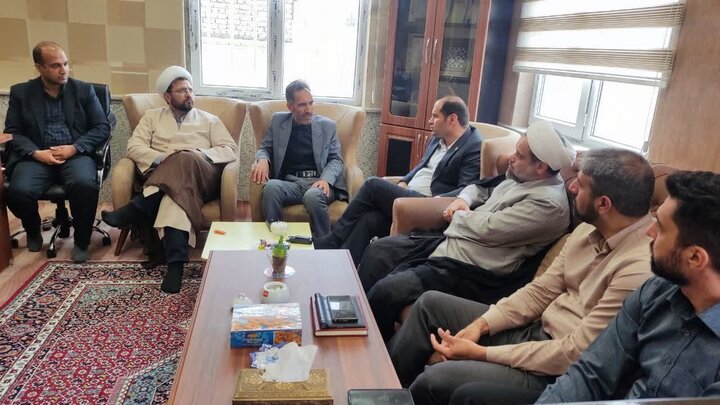 نشست محمد بیات با مدیر کل سازمان تبلیغات اسلامی استان مرکزی/ تاکید بر نقش نهادهای تبلیغی در ساماندهی فضای مجازی