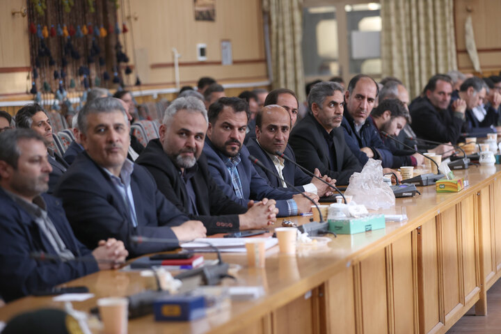 حضور حاجی بابایی در نشست شورای اداری شهرستان خلخال