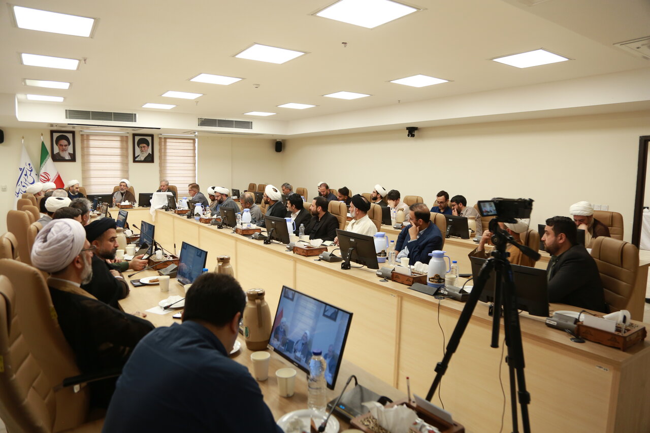 هم‌اندیشی «دین، قانون و عقلانیت» به همت مرکز تحقیقات اسلامی مجلس برگزار شد/ الگوی «قانون‌گذار حکیم» در  اولویت حکمرانی اسلامی است