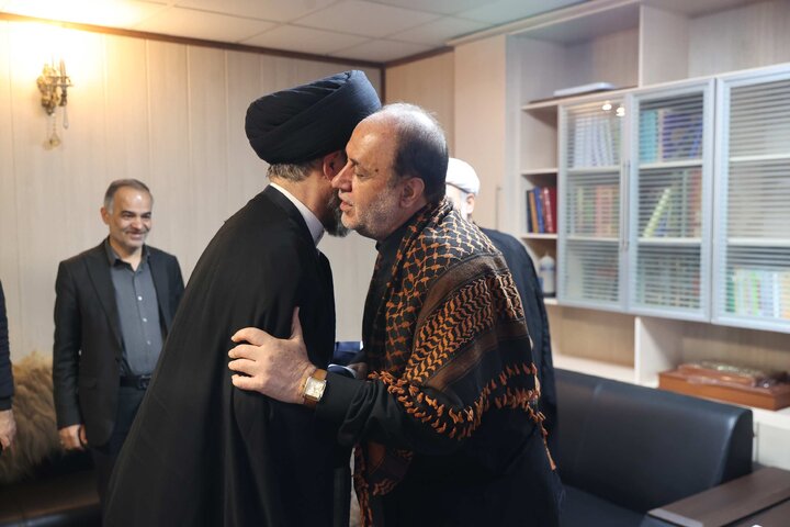 دیدار حاجی بابایی با حجت‌الاسلام والمسلمین عاملی نماینده ولی فقیه در استان و امام جمعه اردبیل