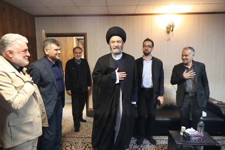 دیدار حاجی بابایی با حجت‌الاسلام والمسلمین عاملی نماینده ولی فقیه در استان و امام جمعه اردبیل