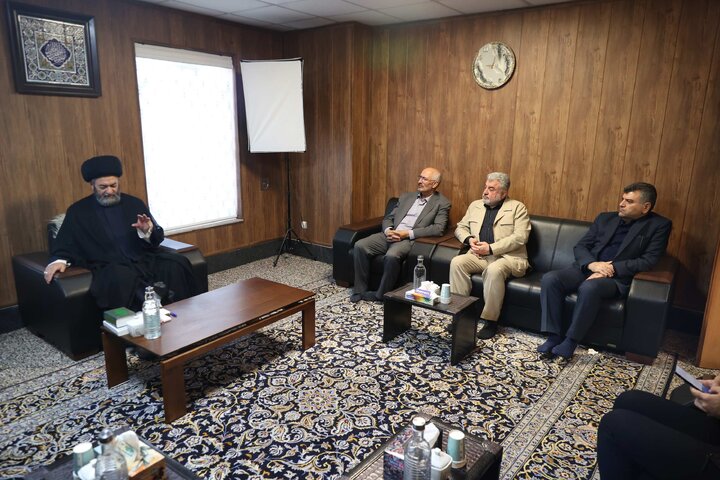 دیدار حاجی بابایی با حجت‌الاسلام والمسلمین عاملی نماینده ولی فقیه در استان و امام جمعه اردبیل