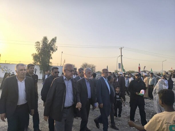 بازدید احمد مرادی از مدرسه «شجره طیبه» میناب؛این مدرسه سند زنده جنایات آمریکا و رژیم صهیونیستی است