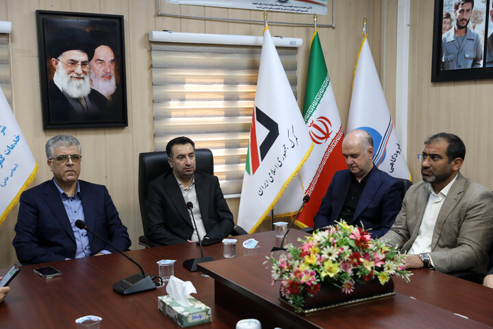 نشست اعضای فراکسیون گمرک، انبارهای عمومی و اموال تملیکی با مسئولین گمرک فرودگاه امام خمینی(ره)