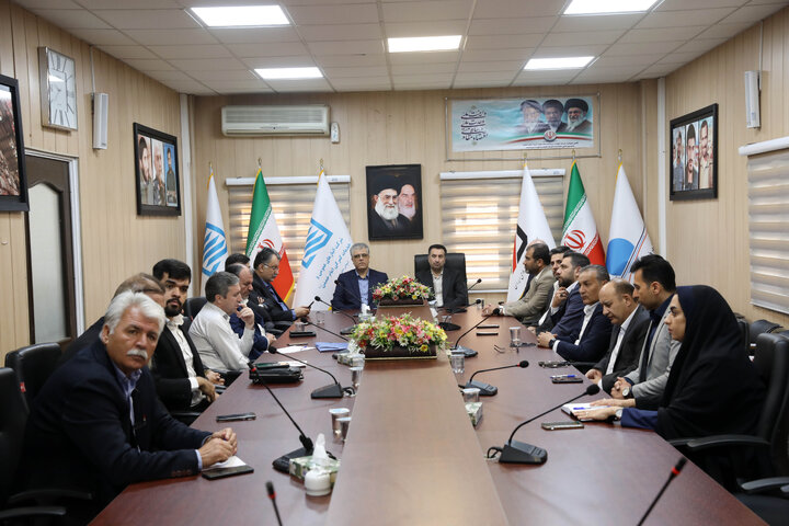 نشست اعضای فراکسیون گمرک، انبارهای عمومی و اموال تملیکی با مسئولین گمرک فرودگاه امام خمینی(ره)