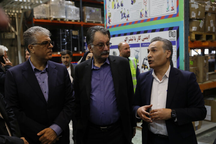 نشست اعضای فراکسیون گمرک، انبارهای عمومی و اموال تملیکی با مسئولین گمرک فرودگاه امام خمینی(ره)