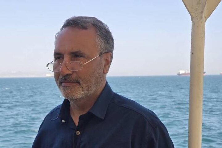 تنگه هرمز تا ابد تحت حاکمیت و مدیریت جمهوری اسلامی ایران باقی خواهد ماند/درآمد حاصل از خدمات دریایی به ریال دریافت خواهد شد