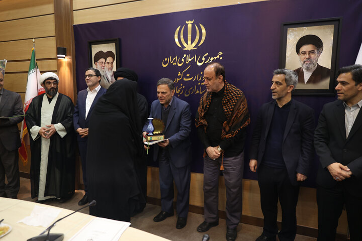 حضور دکتر حاجی‌بابایی در مراسم گرامیداشت هفته معلم استان زنجان