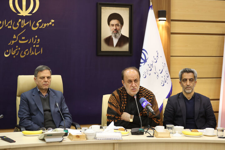حضور دکتر حاجی‌بابایی در مراسم گرامیداشت هفته معلم استان زنجان