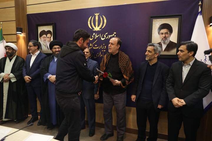 حضور دکتر حاجی‌بابایی در مراسم گرامیداشت هفته معلم استان زنجان