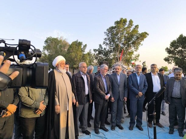 بازدید احمد مرادی از مدرسه «شجره طیبه» میناب؛این مدرسه سند زنده جنایات آمریکا و رژیم صهیونیستی است