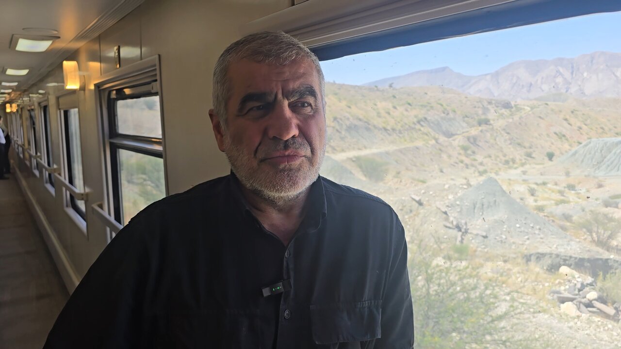 سفر نظارتی به بنادر هرمزگان برای بررسی ترخیص کالاهای اساسی/ فعالیت 16 کمیسیون تخصصی خارج از بهارستان؛ مجلس تعطیل نیست