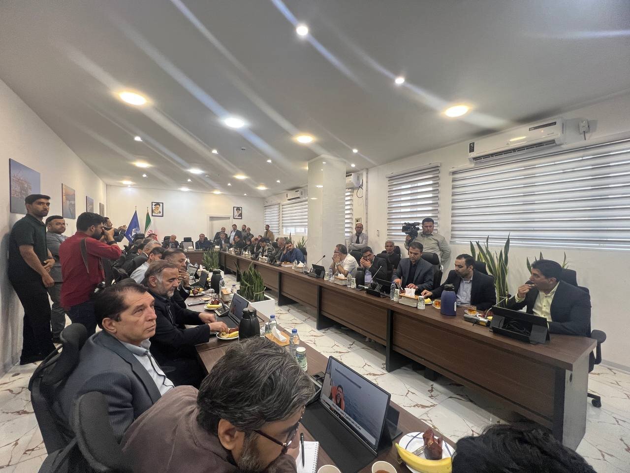 مدیریت تنگه هرمز خط قرمز جمهوری اسلامی ایران است