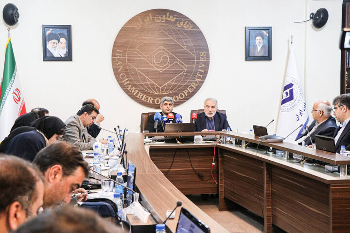 نشست خبری هیات رییسه فراکسیون نظارت بر نظام تعاون و سهام عدالت