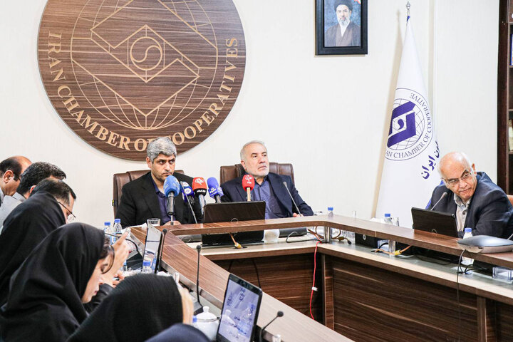 نشست خبری هیات رییسه فراکسیون نظارت بر نظام تعاون و سهام عدالت