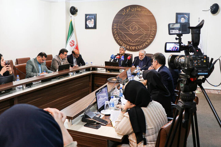 نشست خبری هیات رییسه فراکسیون نظارت بر نظام تعاون و سهام عدالت