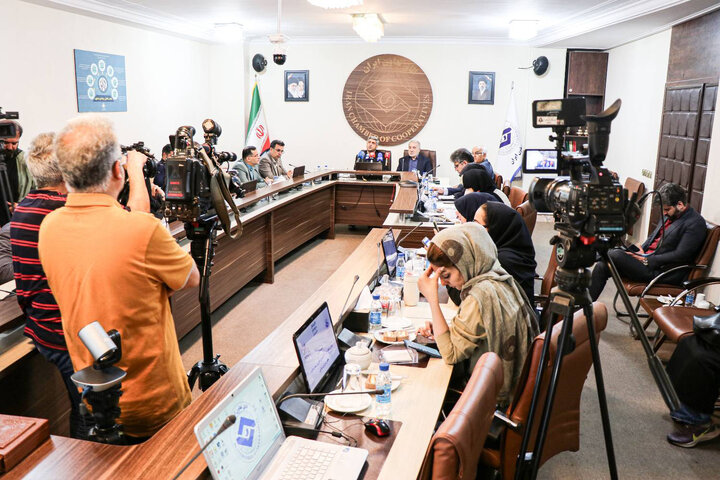 نشست خبری هیات رییسه فراکسیون نظارت بر نظام تعاون و سهام عدالت