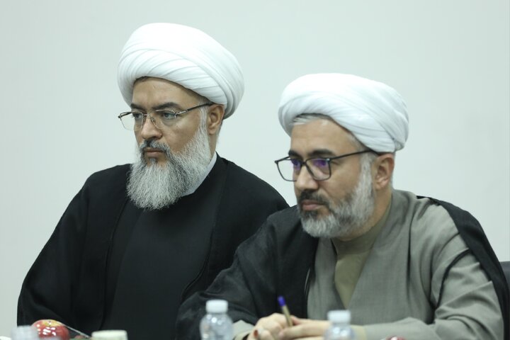 نشست اعضای کمیسیون فرهنگی با مسئولین دفتر تبلیغات اسلامی قم