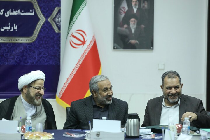نشست اعضای کمیسیون فرهنگی با مسئولین دفتر تبلیغات اسلامی قم