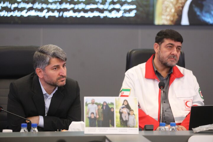 نشست مشترک کمیسیون بهداشت و فراکسیون حلال احمر با رئیس جمعیت حلال احمر