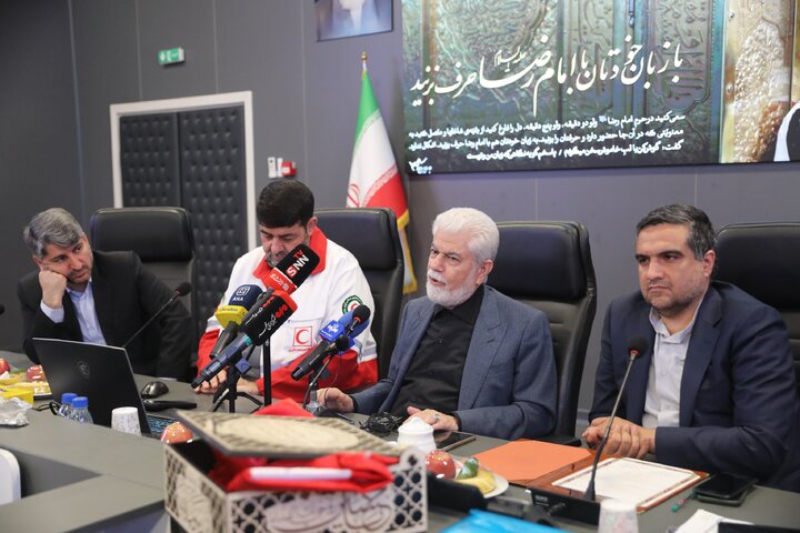 نشست مشترک کمیسیون بهداشت و فراکسیون حلال احمر با رئیس جمعیت حلال احمر