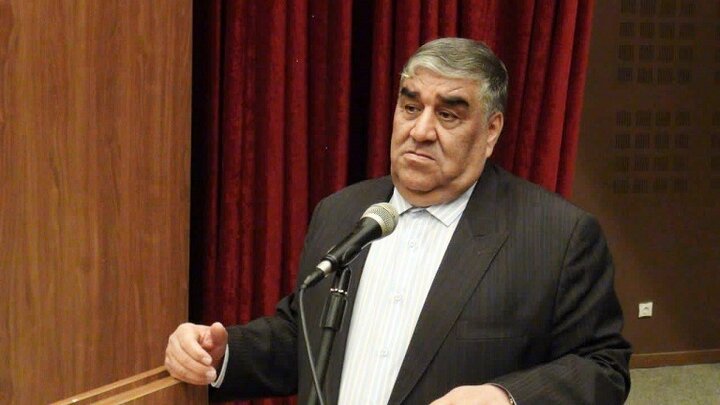 فتح الله حسینی: هیچ مدیری مردم را به خیابان نیاورد؛ این "عشق به رهبری" بود که قدرت‌ها را زمین‌گیر کرد