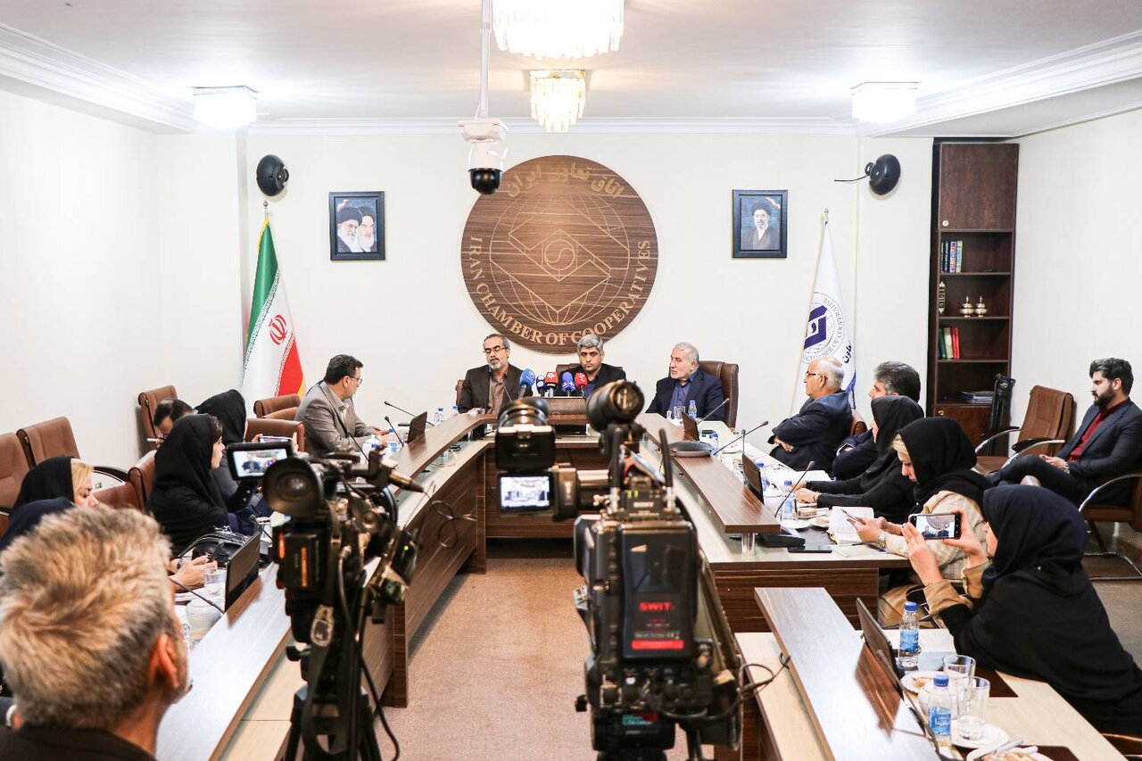 مولدسازی دارایی و سود سهام عدالت در مسیر توسعه/ تامین ۵۰ درصد از کالاهای اساسی تولیدی توسط تعاونی ها/جلوگیری از دخالت در امور تعاونی ها اهتمام مجلس است