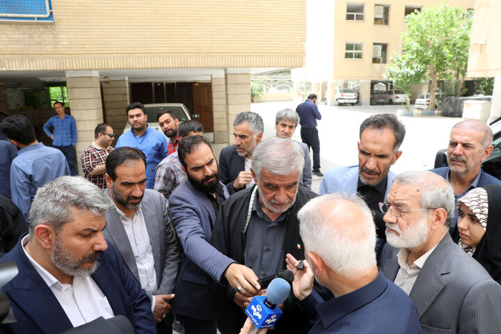 بازدید کمیسیون شوراها و امور داخلی مجلس از مناطق آسیب‌دیده اصفهان