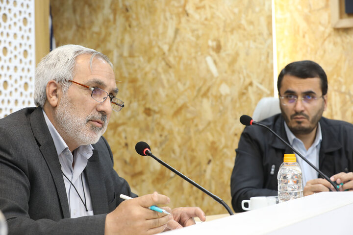 نشست مشترک هیأت رئیسه مجلس و اعضای کمیسیون اجتماعی با رئیس سازمان اداری و استخدامی