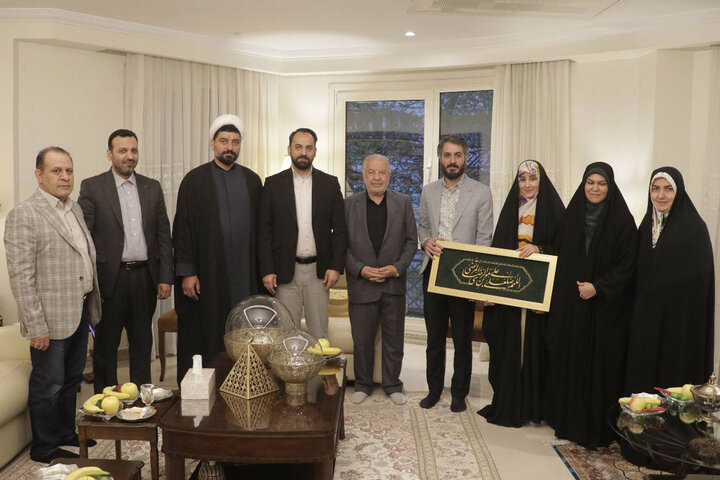 دیدار نمایندگان با پرستار فداکار ندا سلیمی به نمایندگی از رئیس مجلس