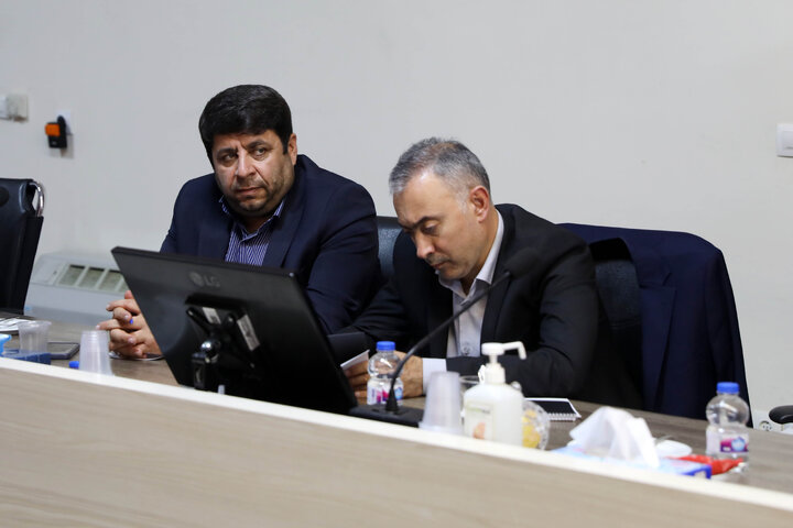 نشست کمیسیون شوراهای مجلس در خصوص طرح جامع مدیریت خدمات شهری و روستایی