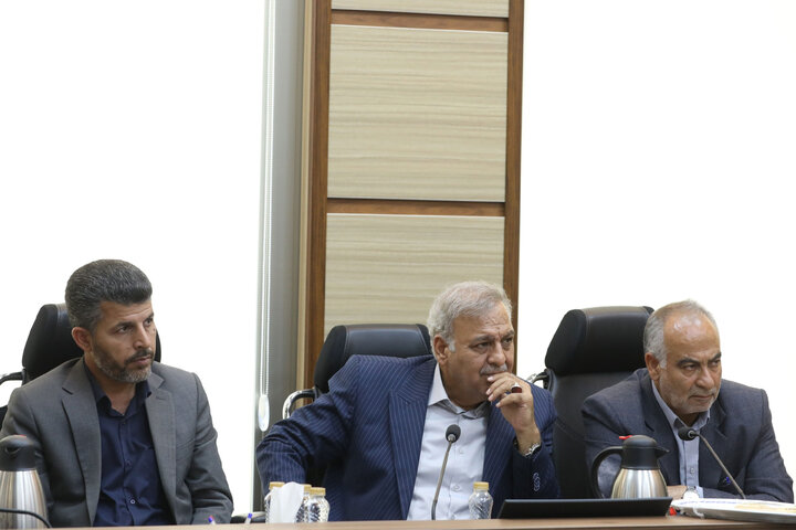 نشست هم‌اندیشی نمایندگان درباره سیاست‌های کلی نظام با حضور نایب‌رئیس مجلس
