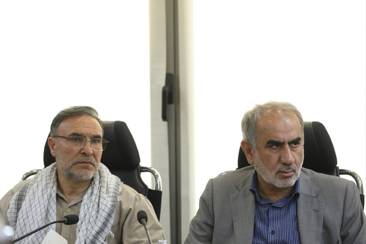 نشست هم‌اندیشی نمایندگان درباره سیاست‌های کلی نظام با حضور نایب‌رئیس مجلس