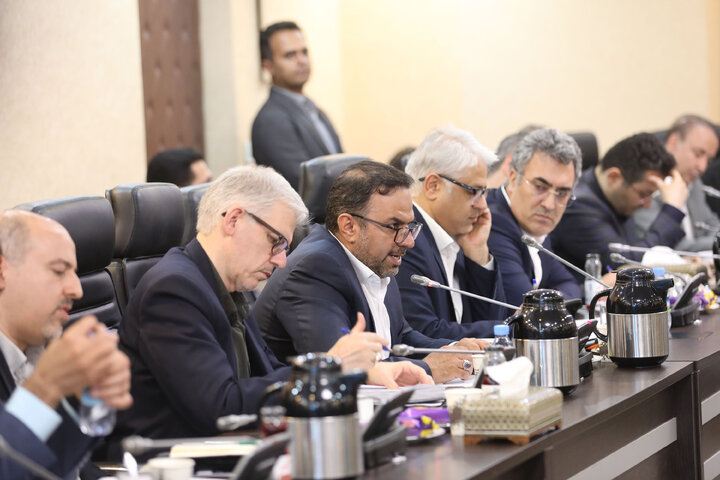 نشست مجمع نمایندگان استان تهران با وزیر ارتباطات و فناوری اطلاعات