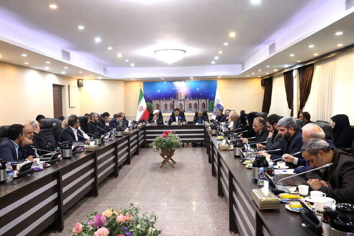 نشست مجمع نمایندگان استان تهران با وزیر ارتباطات و فناوری اطلاعات