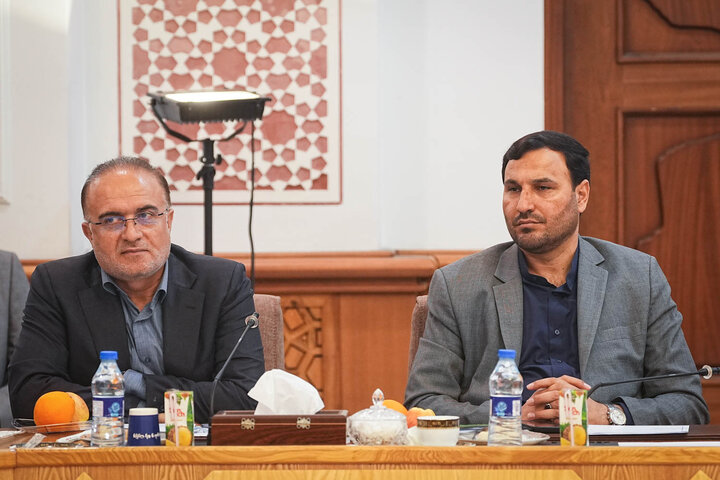 نشست اعضای کمیسیون اصل نود با وزیر راه و شهرسازی