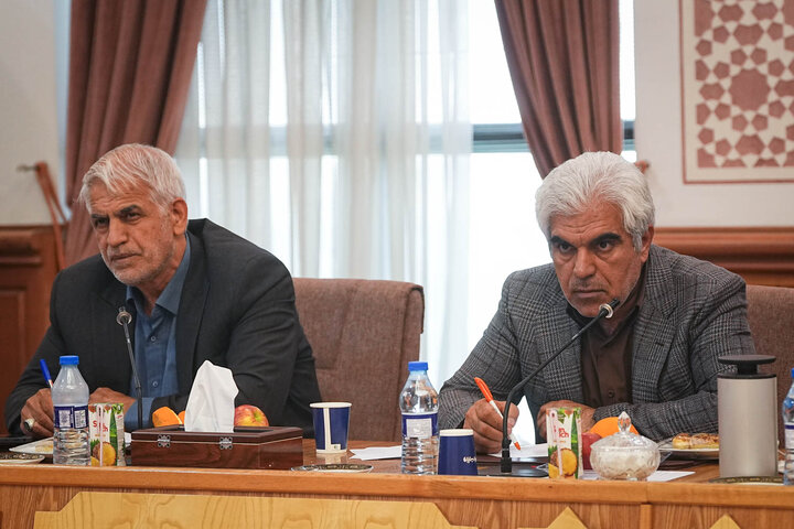 نشست اعضای کمیسیون اصل نود با وزیر راه و شهرسازی