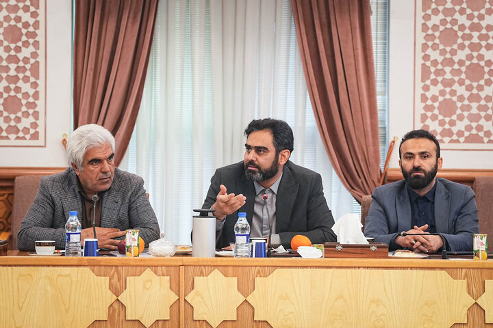 نشست اعضای کمیسیون اصل نود با وزیر راه و شهرسازی