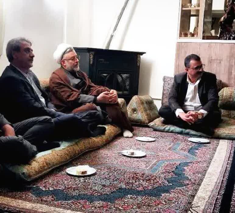 وظیفه ما پیگیری جدی مسائل، نیازها و دغدغه‌های معلمان عزیز است