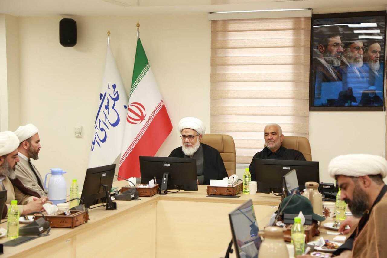 جزیره اپستین نماد تمدن منحط غرب است / نبرد امروز، تقابل گفتمان انقلاب اسلامی با نظام سلطه در عرصه آخرالزمانی است
