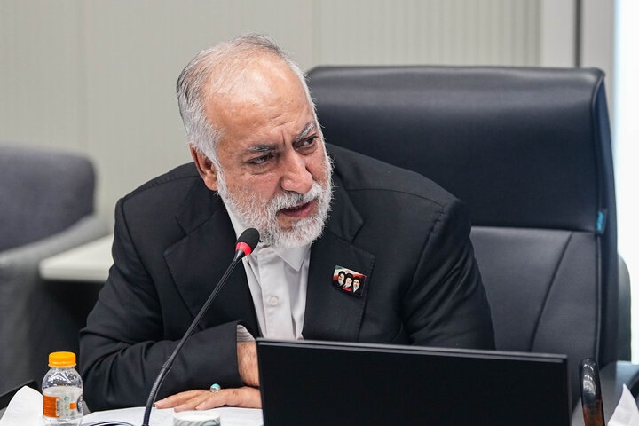 نشست مجمع نمایندگان استان تهران با رئیس بنیاد مسکن انقلاب اسلامی