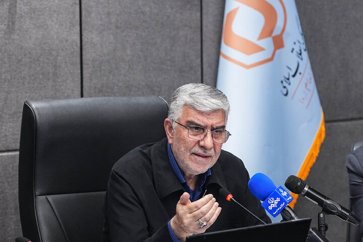 نشست مجمع نمایندگان استان تهران با رئیس بنیاد مسکن انقلاب اسلامی