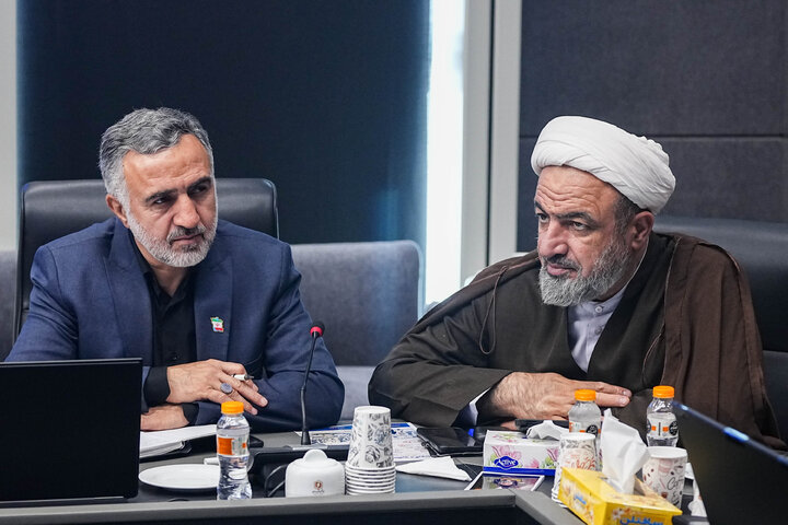 نشست مجمع نمایندگان استان تهران با رئیس بنیاد مسکن انقلاب اسلامی