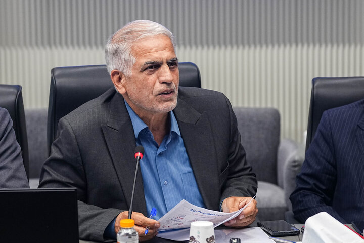 نشست مجمع نمایندگان استان تهران با رئیس بنیاد مسکن انقلاب اسلامی
