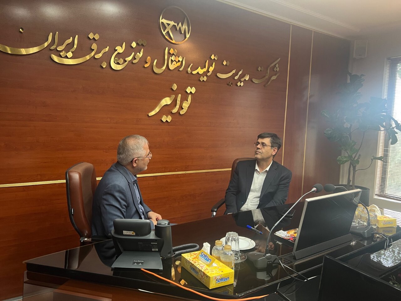 بررسی مطالبات خبازان بندرگز و پیگیری چالشهای صنعت برق در نشست با مقامات وزارت نیرو