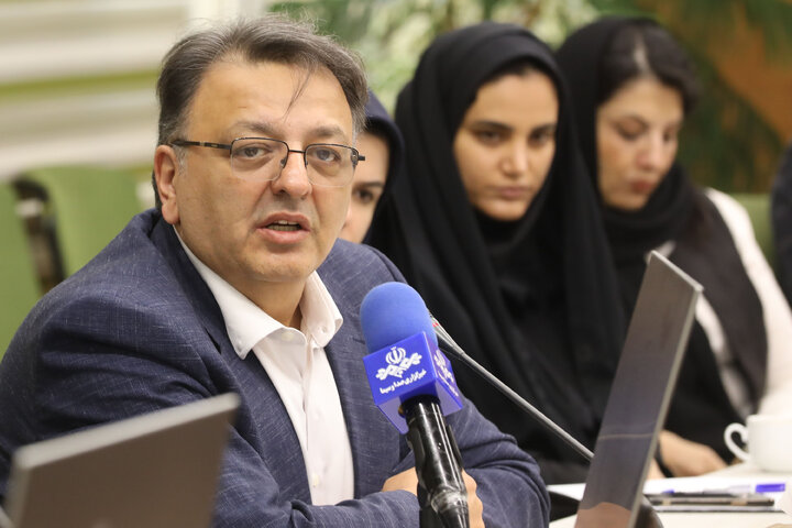 نشست کمیسیون بهداشت و درمان مجلس با خیرین تجهیزات پزشکی