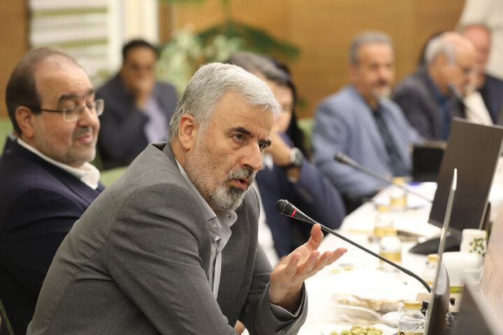نشست کمیسیون بهداشت و درمان مجلس با خیرین تجهیزات پزشکی