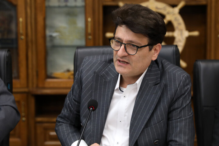 نشست اعضا کمیسیون اصل نود با وزیر صمت