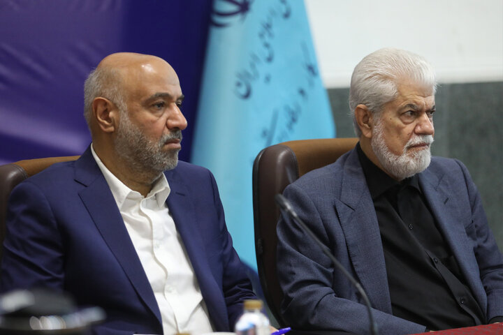 نشست اعضای کمیسیون بهداشت و درمان با وزیر تعاون، کار و امور اجتماعی