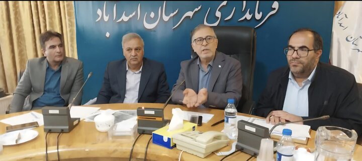 پیگیری رنجبرزاده جهت ارائه تسهیلات ویژه مسکن برای دهک‌های پایین اسدآباد